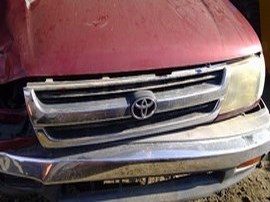 1998 TOYOTA TACOMA BURGUNDY STD CAB, 2.4L, MT 2WD.  Z24884